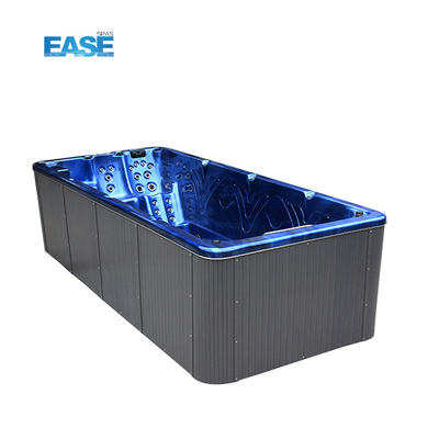 2 asientos 1 salón piscina con sistema Balboa